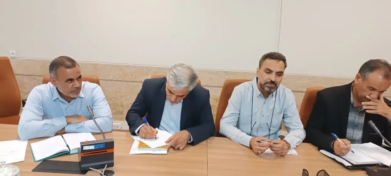 جلسه شورای اقامه نماز شهرستان اردستان اصفهان