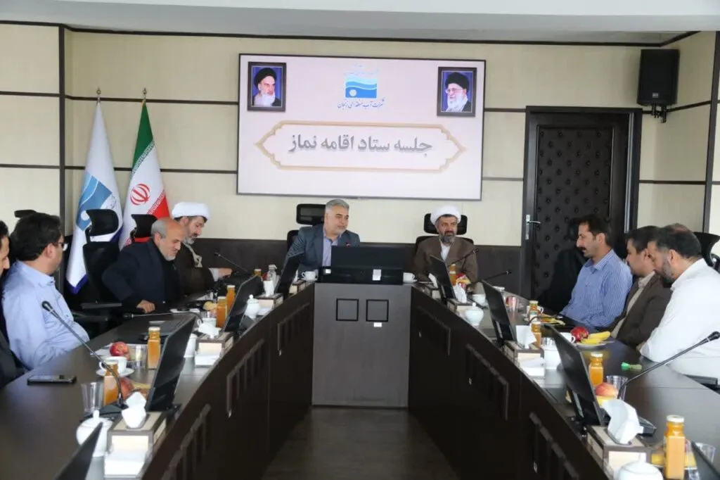 تا به الان ۶ دستگاه از دوایر دولتی زنجان هر کدام طبقبل رسیدگی و حمایت مالی به یکی از مدارس دولتی نیازمند در زنجان را بر عهده گرفته‌اند همچنین پیشنهاد پخش اذان از پشت بام اداره را که در موقعیت خوبی از لحاظ مکانی قرار دارد داده شد