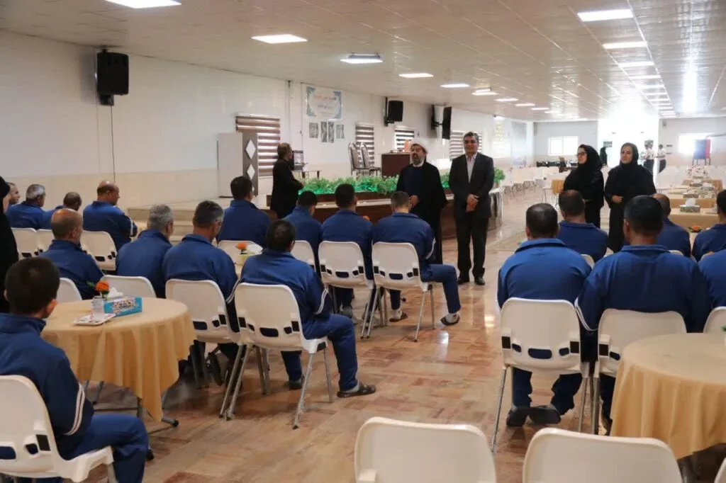 دیدار مدیر ستاد اقامه نماز زنجان از مرکز مراقبتی اعصاب و روان حکیم و پردیس سالمندان
