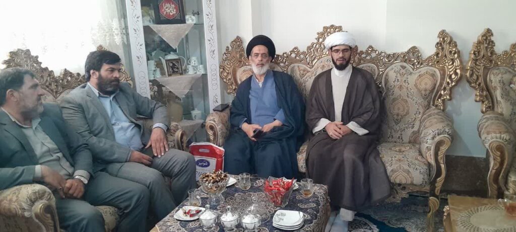 دیدار دبیر ستاد اقامه نماز خدابنده با یاوران نمازی در روستاهای شهرستان قیدار نبی 