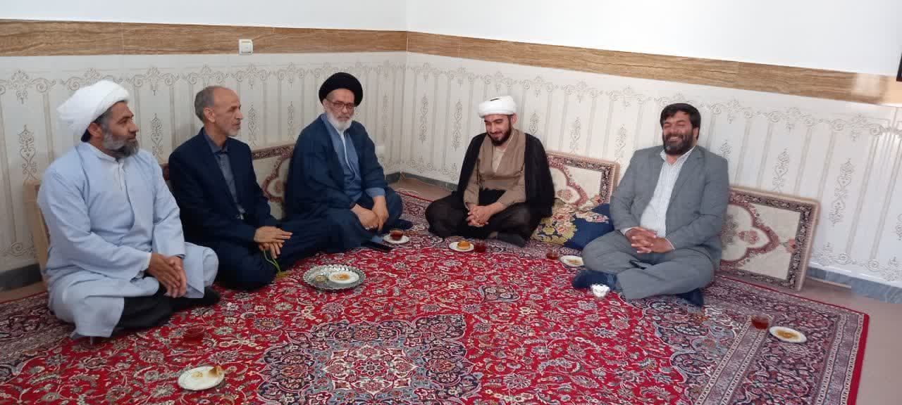دیدار و تقدیر امام جمعه خدابنده از یاوران نمازی در روستاها