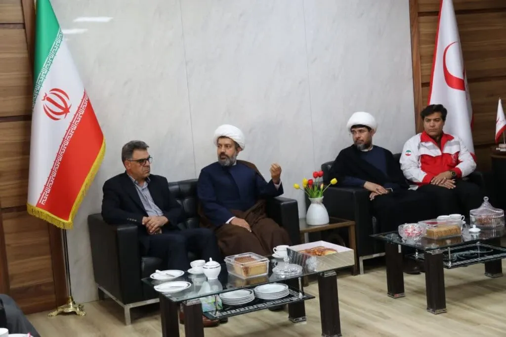 دیدار مدیر ستاد اقامه نماز با مدیرعامل هلال احمر زنجان