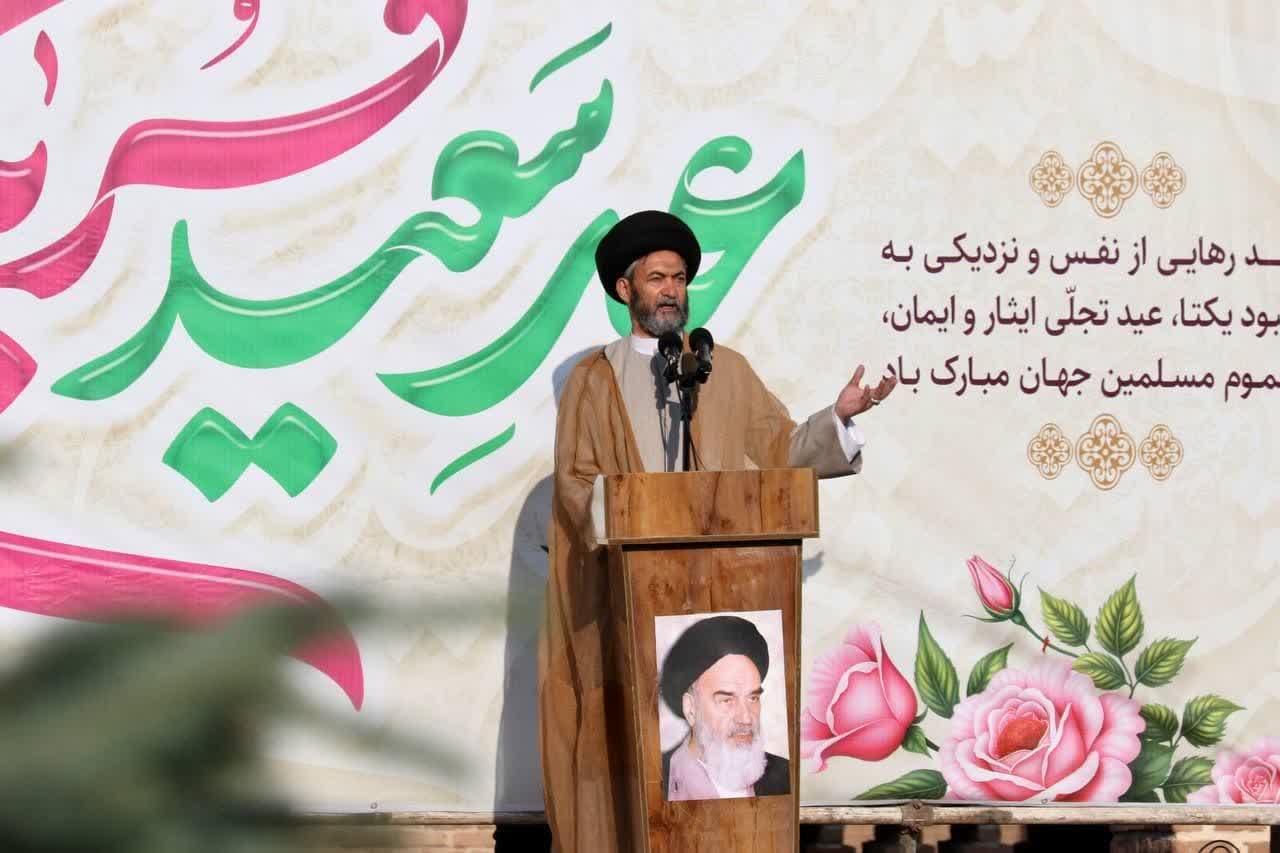 اقامه نماز عید سعید قربان در اردبیل