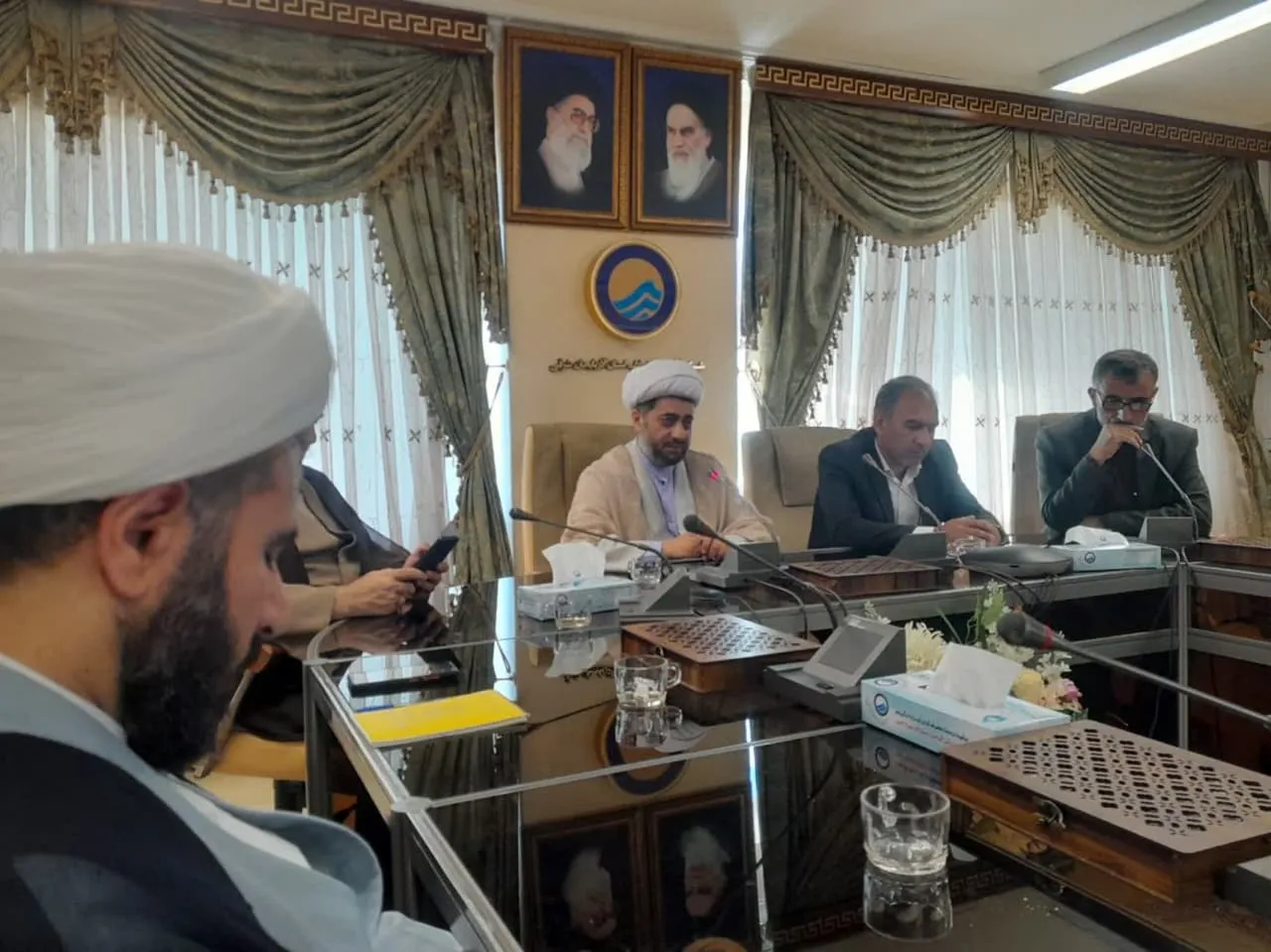 جلسه هم اندیشی دبیران اقامه نماز شرکت توانیر تبریز