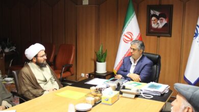 دیدار مدیر و کارکنان ستاد اقامه نماز با استاندار مرکزی