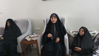نماز را باید با خشوع و حضور قلب اقامه کنیم
