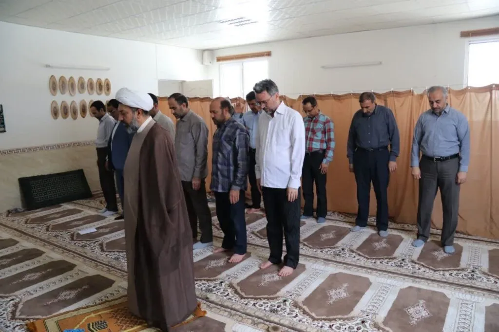 جلسه شورای اقامه نماز اداره کل ثبت احوال استان زنجان برگزار شد