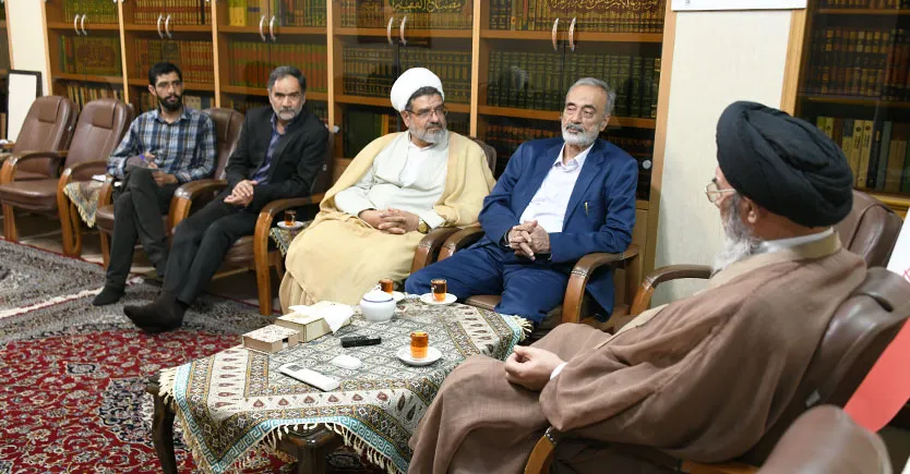 دیدار قائم مقام ستاد اقامه نماز کشور با نماینده ولی فقیه و امام جمعه اصفهان