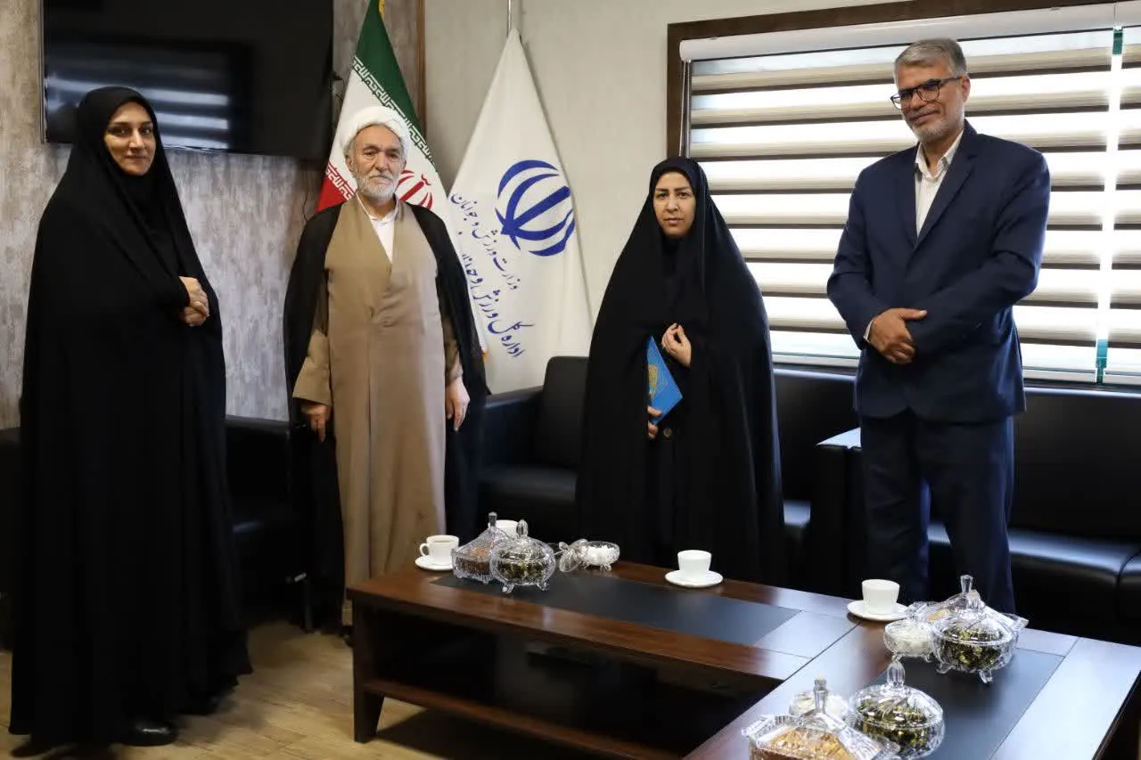 دیدار مدیر ستاد اقامه نماز با مدیرکل ورزش و جوانان خراسان رضوی