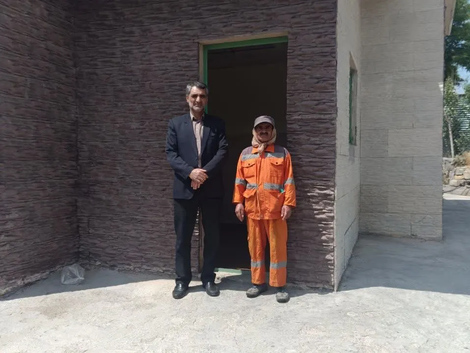 بازدید از نمازخانه پارکهای ورودی و خروجی دیواندره