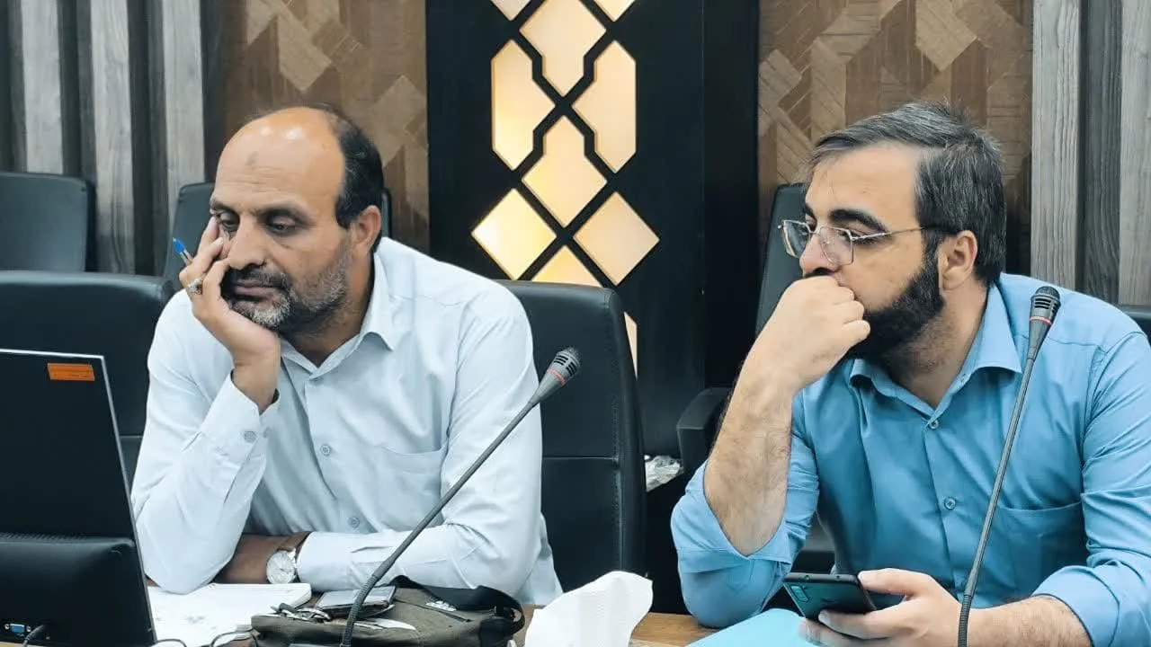 اولین جلسه هم اندیشی برادران یاور نماز منطقه کاشان برگزار شد