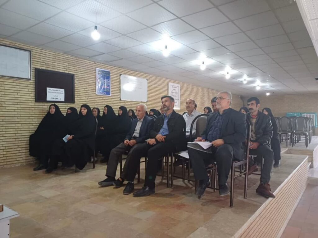 4 دوره آموزشی احکام تغسیل اموات در شهرستان فارسان برگزار شد