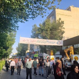 نماز جماعت جشن عید غدیر در شهرکرد اقامه شد