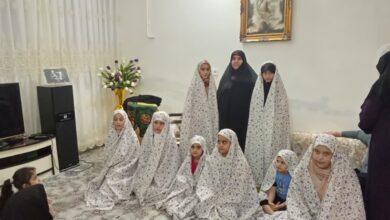 نشست نقش نماز در سلامت خانواده در محله بانقلان ایلام برگزار شد