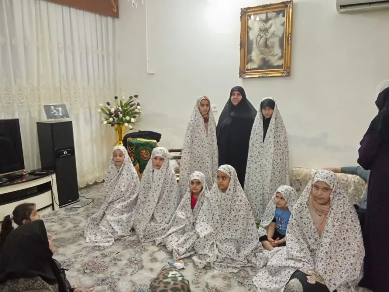 نشست نقش نماز در سلامت خانواده در محله بانقلان ایلام برگزار شد