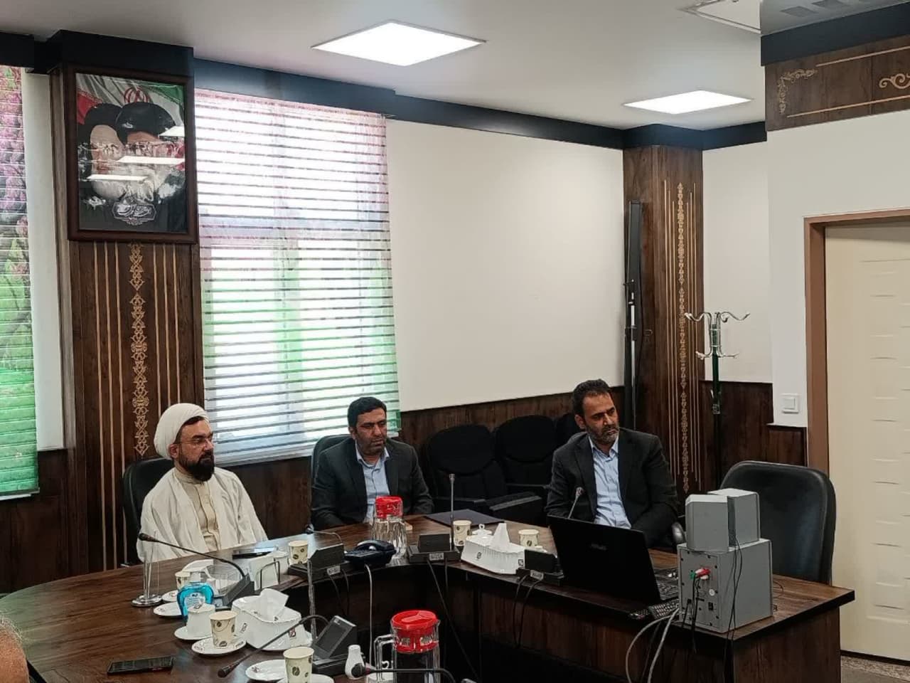 دیدار مدیر ستاد اقامه نماز استان سمنان با مدیرکل گمرک و بررسی راهکارهای همکاری فرهنگی