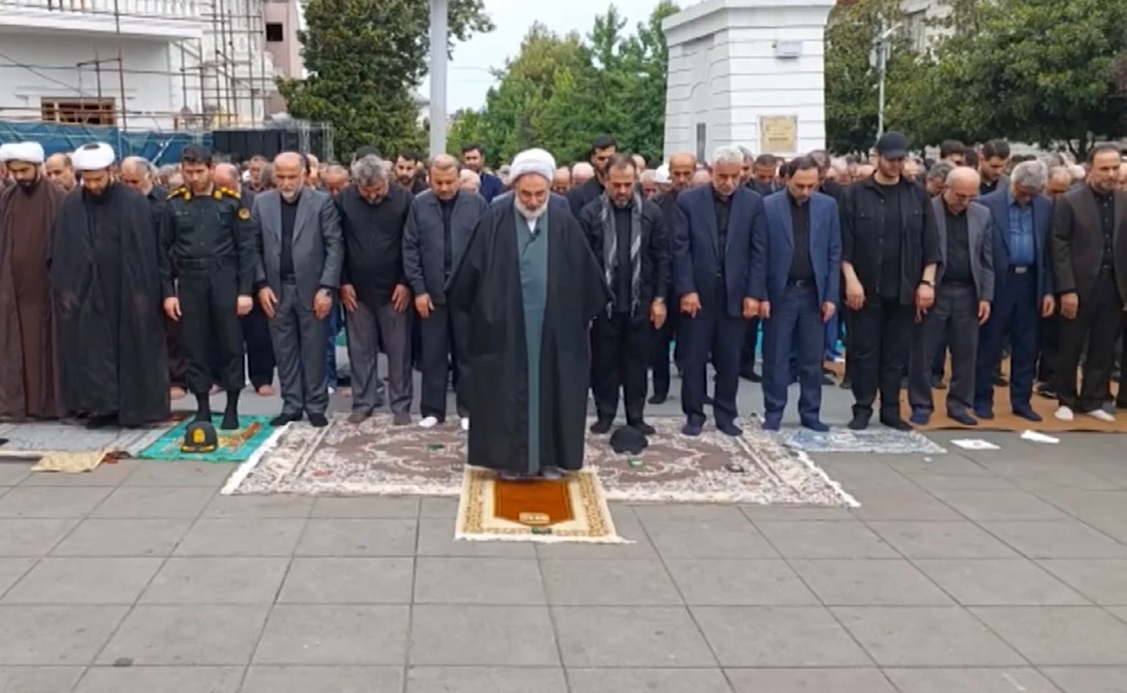 نماز ظهر عاشورا در رشت