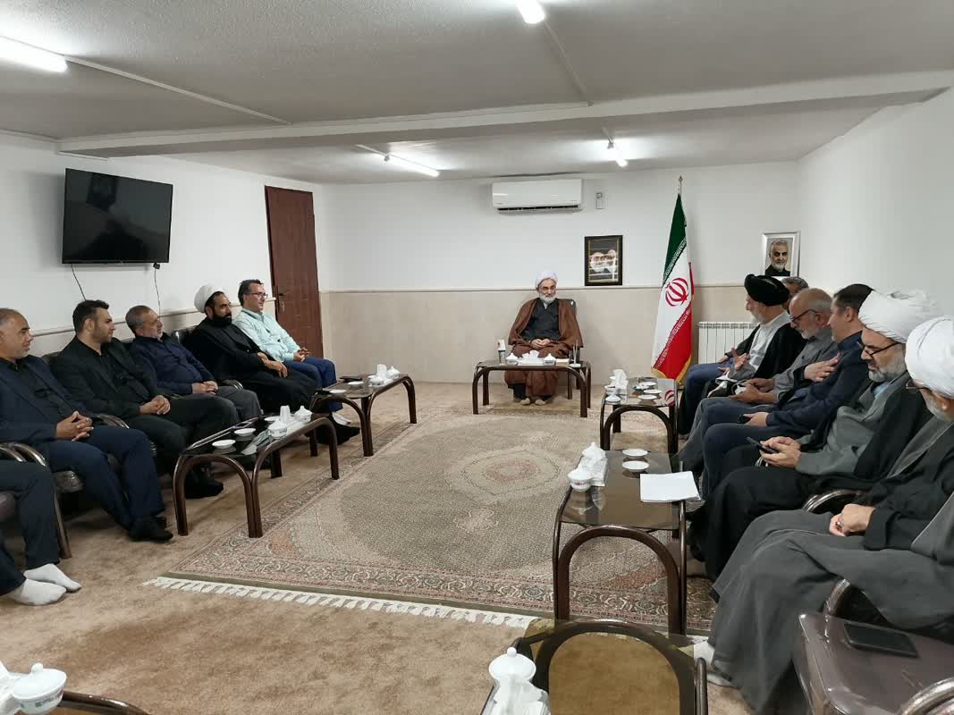 نشست تخصصی اعضای ستاد اجرایی اجلاس سراسری نماز گیلان