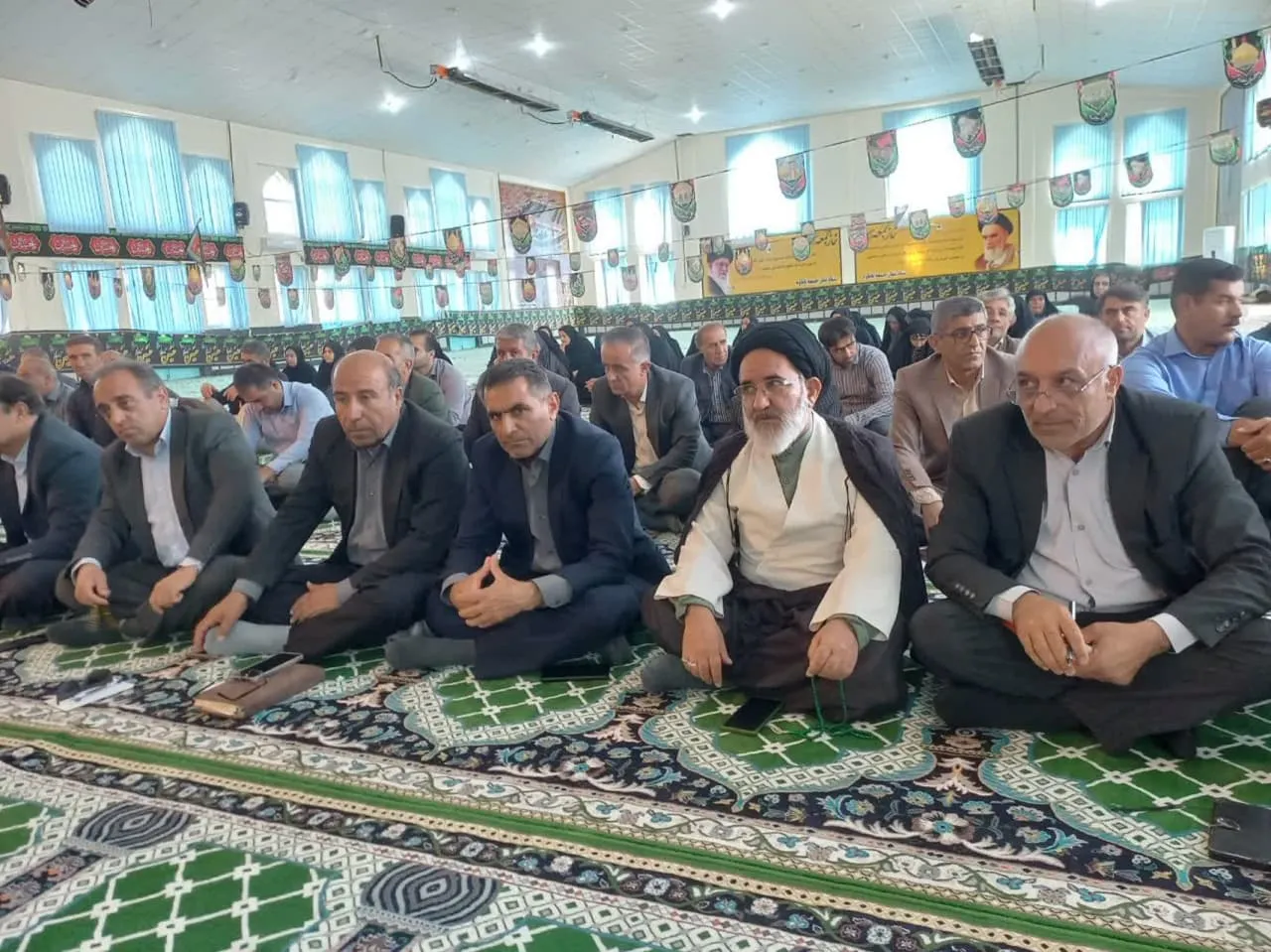 برگزاری جلسه شورای اقامه نماز اداره آموزش وپرورش شهرستان دنا