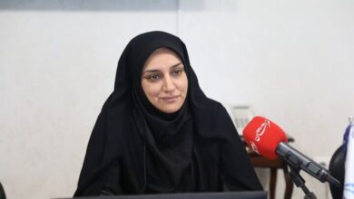 مادر، ستون اصلی در تربیت دینی فرزندان است/تربیت دینی را در فعالیت‌ های روزمره جاری کنید