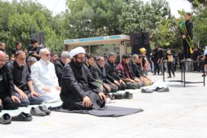 گزارش تصویری/ نماز ظهر تاسوعای حسینی در قم