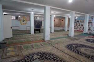 نمازخانه چهار مدرسه در قم توسط مجمع خیرین مسجدساز مفروش شد