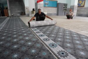 نمازخانه چهار مدرسه در قم توسط مجمع خیرین مسجدساز مفروش شد