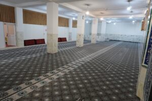 نمازخانه چهار مدرسه در قم توسط مجمع خیرین مسجدساز مفروش شد