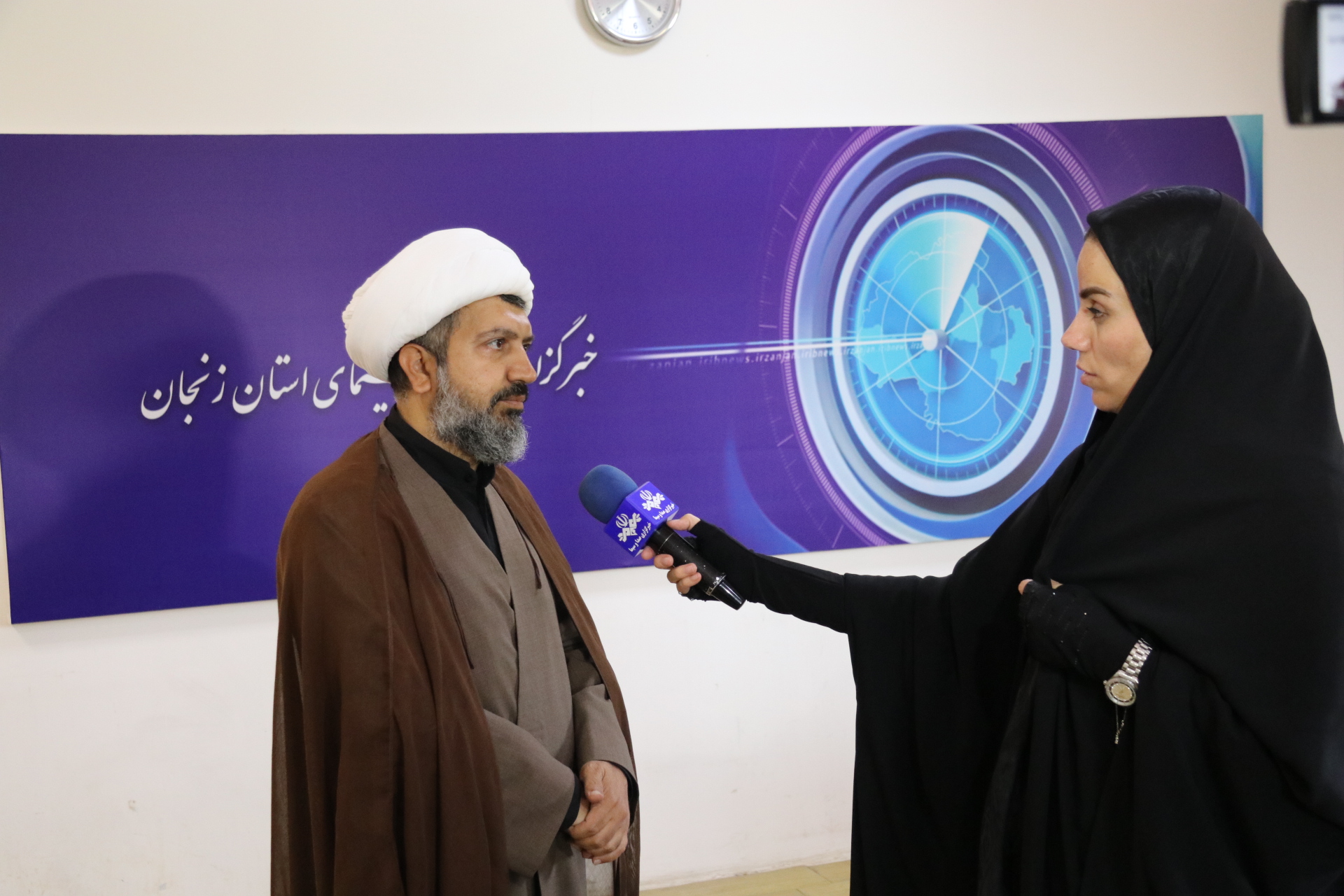 گفتگوی مدیر ستاد اقامه نماز با صدا و سیمای مرکز زنجان در روز تاسوعای حسینی
