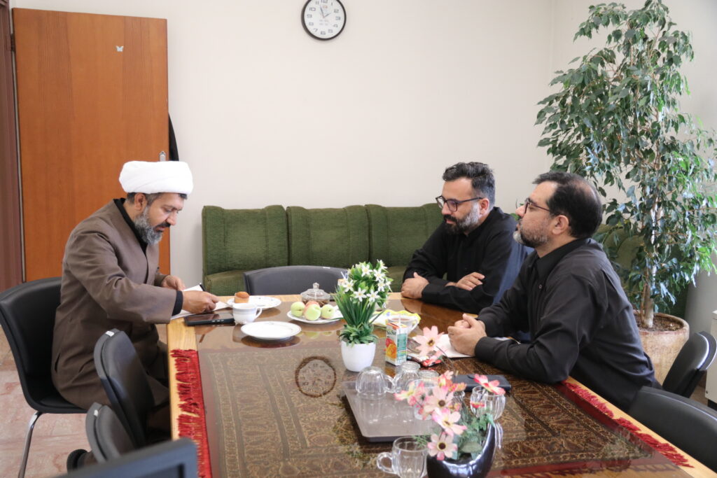 گفتگوی مدیر ستاد اقامه نماز با صدا و سیمای مرکز زنجان در روز تاسوعای حسینی