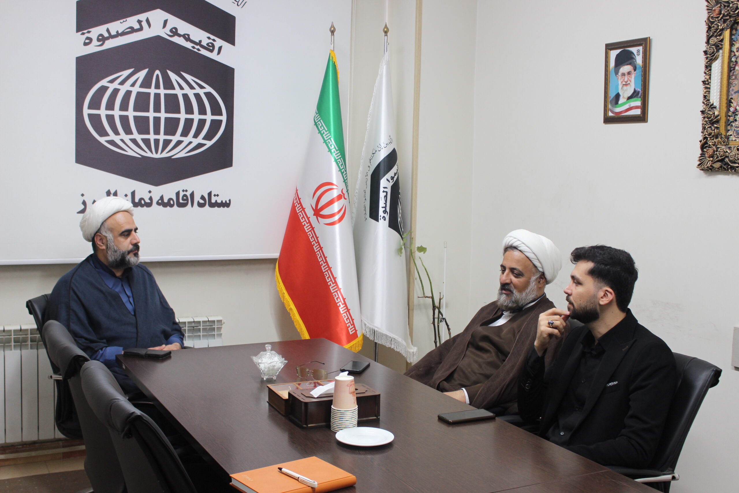 مسئول نهاد مقام معظم رهبری در دانشگاه فرهنگیان با مدیر ستاد اقامه نماز البرز دیدار کرد
