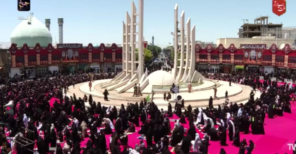 نماز با شکوه ظهر عاشورا در زنجان اقامه شد