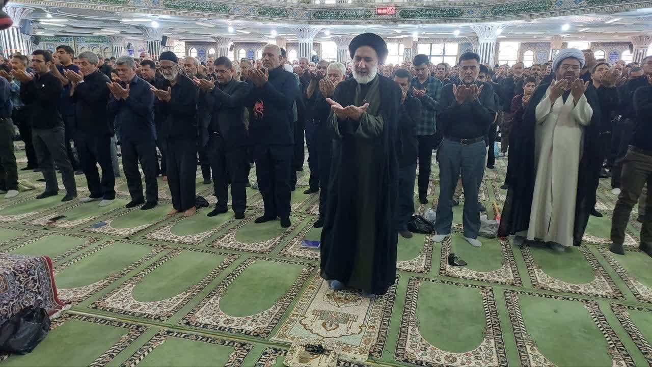نماز ظهر عاشورا در چهارمحال و بختیاری اقامه شد