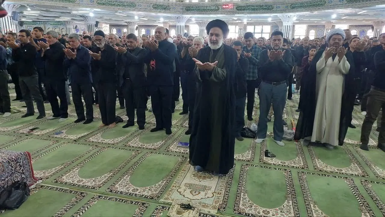 نماز ظهر عاشورا در چهارمحال و بختیاری اقامه شد