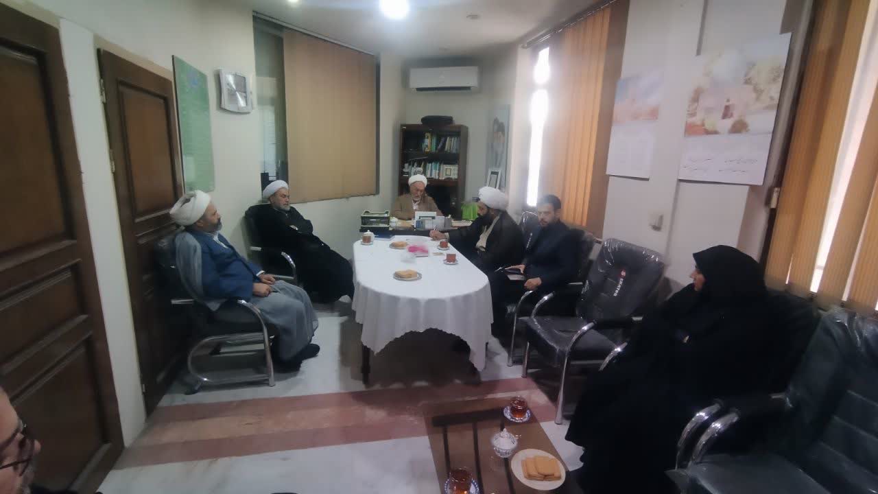 اولین نشست تشکیل اتاق فکر ستاد اقامه نماز خراسان رضوی تشکیل شد