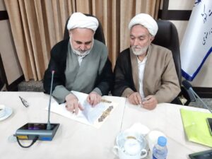 نخستین گام در مسیر عبادت، نماز است که بالاترین مرتبه در معرفت و ایمان را نیز در بر می‌گیرد