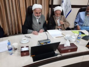 نخستین گام در مسیر عبادت، نماز است که بالاترین مرتبه در معرفت و ایمان را نیز در بر می‌گیرد
