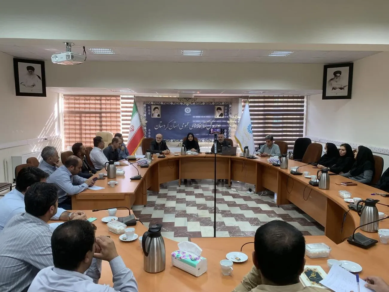 دوره آموزشی نماز، امید و خود باوری در ادارهکل کتابخانههای عمومی استان کردستان برگزار شد