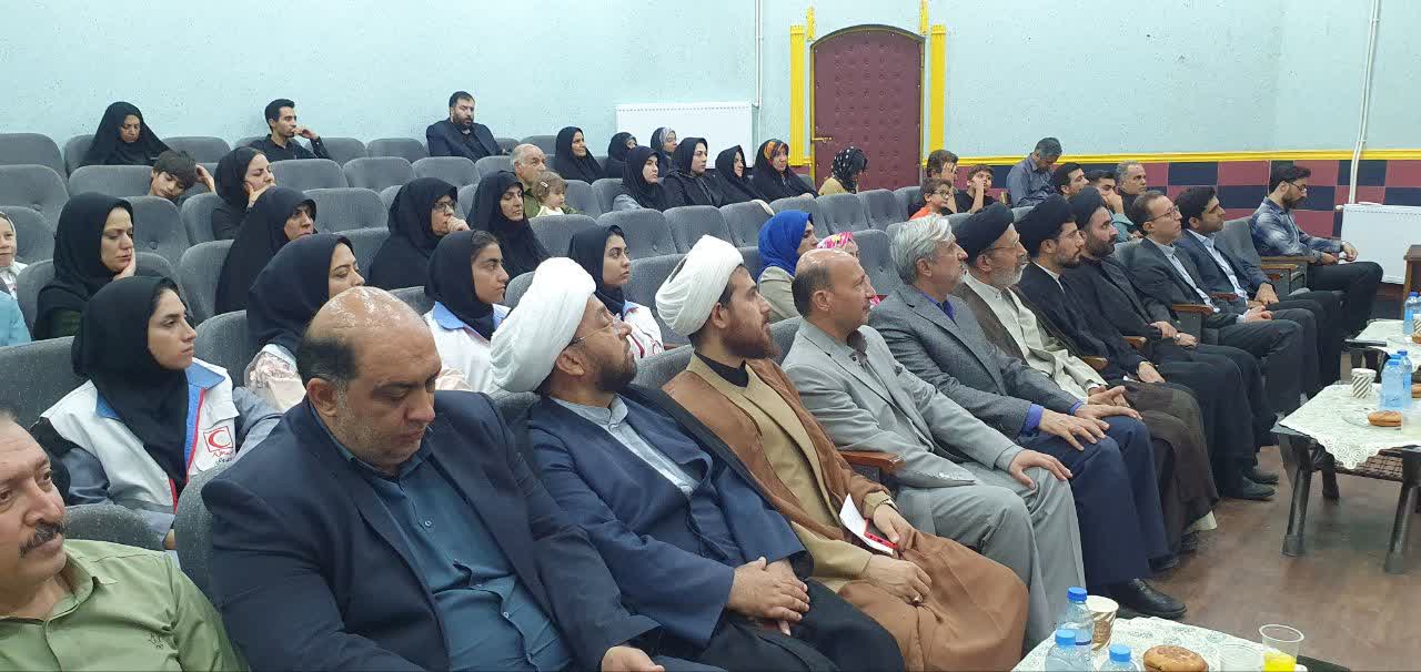 مراسم اختتامیه مسابقه بزرگ کتابخوانی با موضوع نماز در تویسرکان برگزار شد