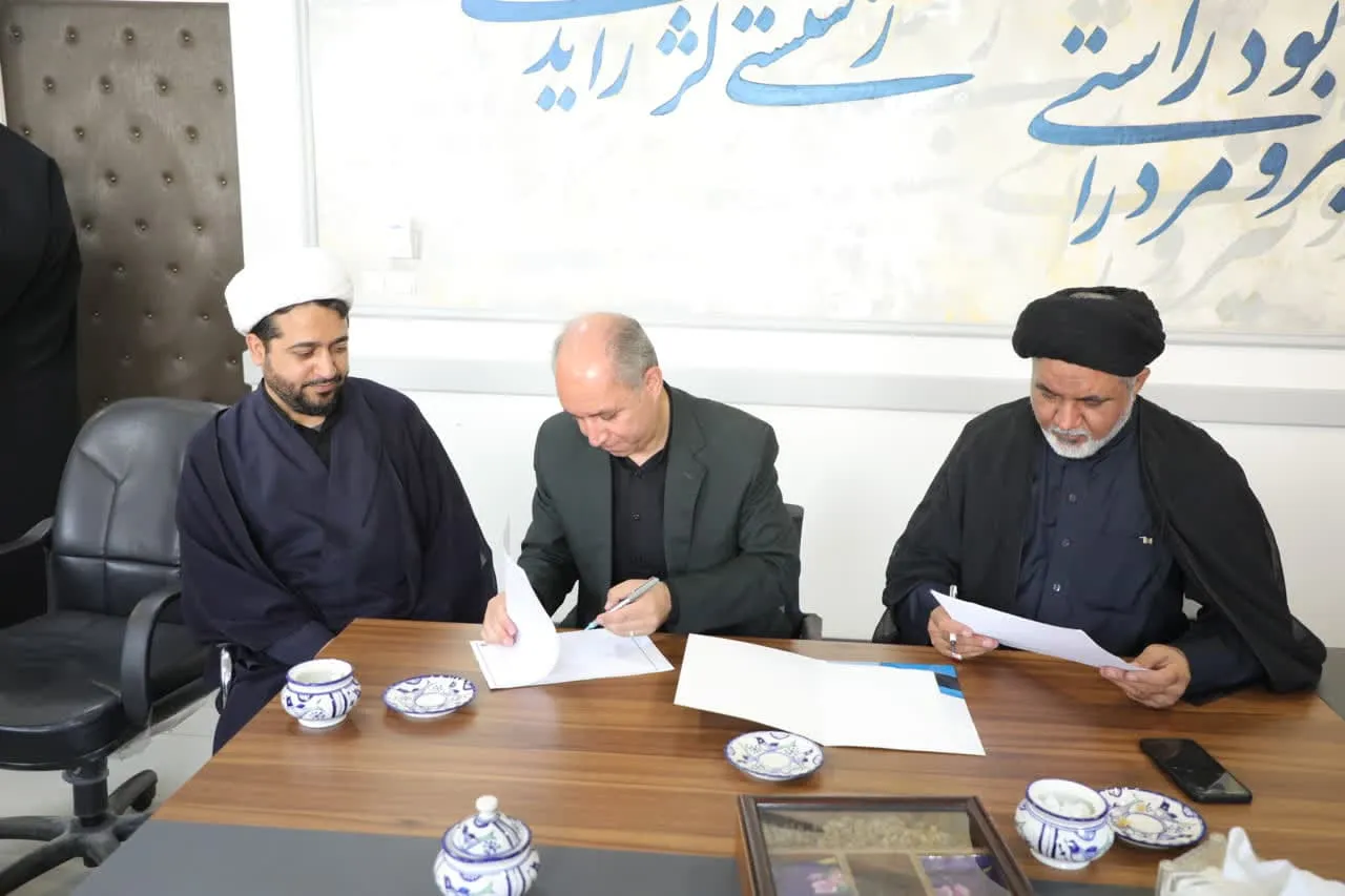 انعقاد تفاهم نامه بومی ستاد اقامه نماز استان یزد با اداره کل ورزش و جوانان استان