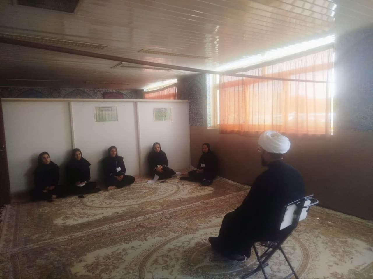 دوره آموزش احکام عملی نماز بیماران ویژه کادر درماندوره آموزش احکام عملی نماز بیماران ویژه کادر درمان فریدن اصفهان