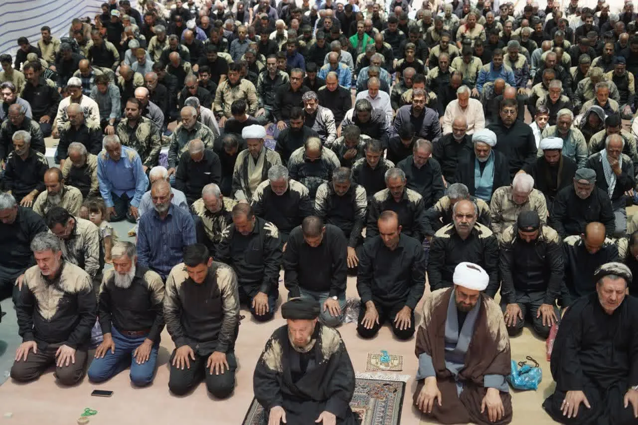 نماز ظهر عاشورا در لرستان