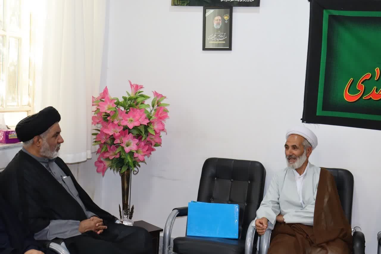 دیدار مدیر ستاد اقامه نماز استان یزد با امام جمعه شهرستان بهاباد