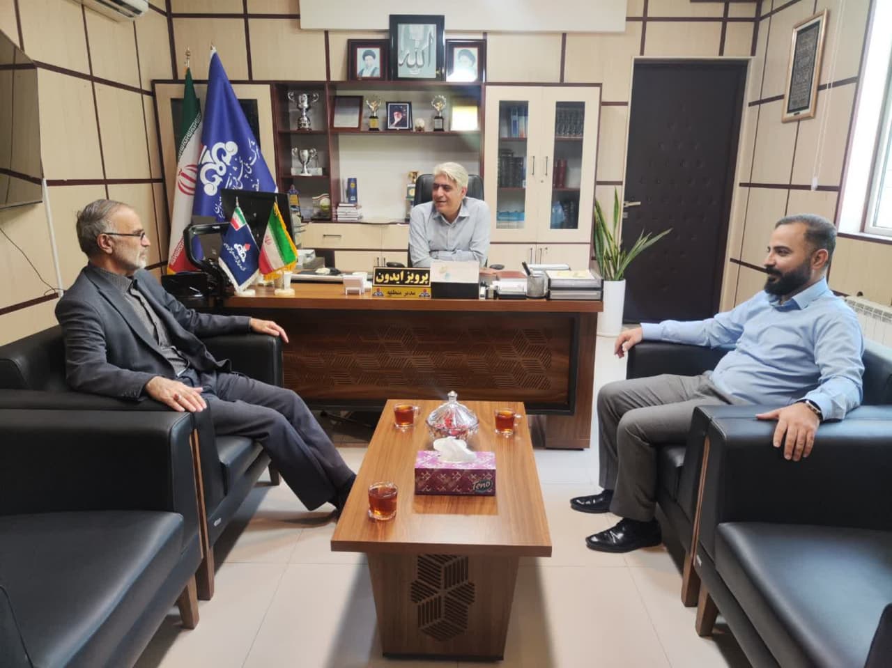مدیر ستاد اقامه نماز استان ایلام با مدیرعامل شرکت نفت استان دیدار کرد