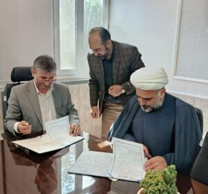 امضای تفاهم نامه بومی سازی ستاد اقامه نماز با سازمان زندانهای استان البرز