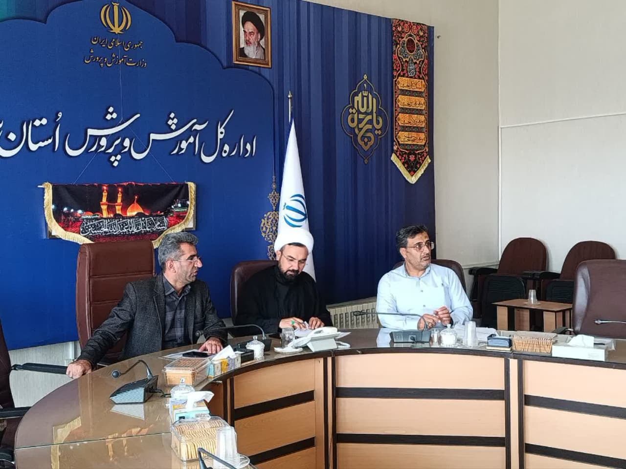 نشست اقامه نماز آموزش و پرورش با مشارکت فعال استان سمنان برگزار شد