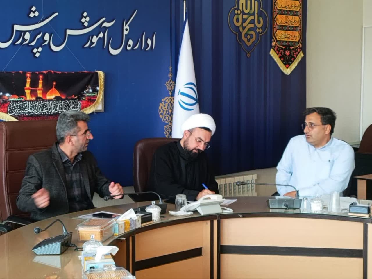 نشست اقامه نماز آموزش و پرورش با مشارکت فعال استان سمنان برگزار شد