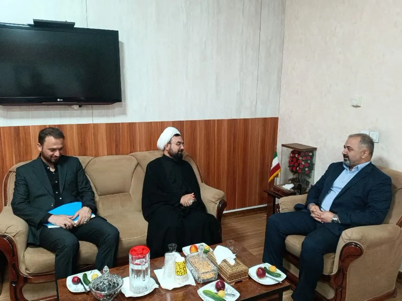 دیدار مدیر ستاد اقامه نماز با معاون استاندار سمنان برای تشکیل شورای اقامه نماز