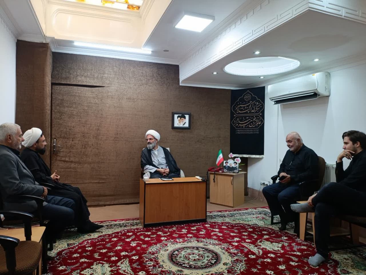 دیدار مدیر ستاد اقامه نماز با نماینده ولی فقیه استان سمنان برگزار شد