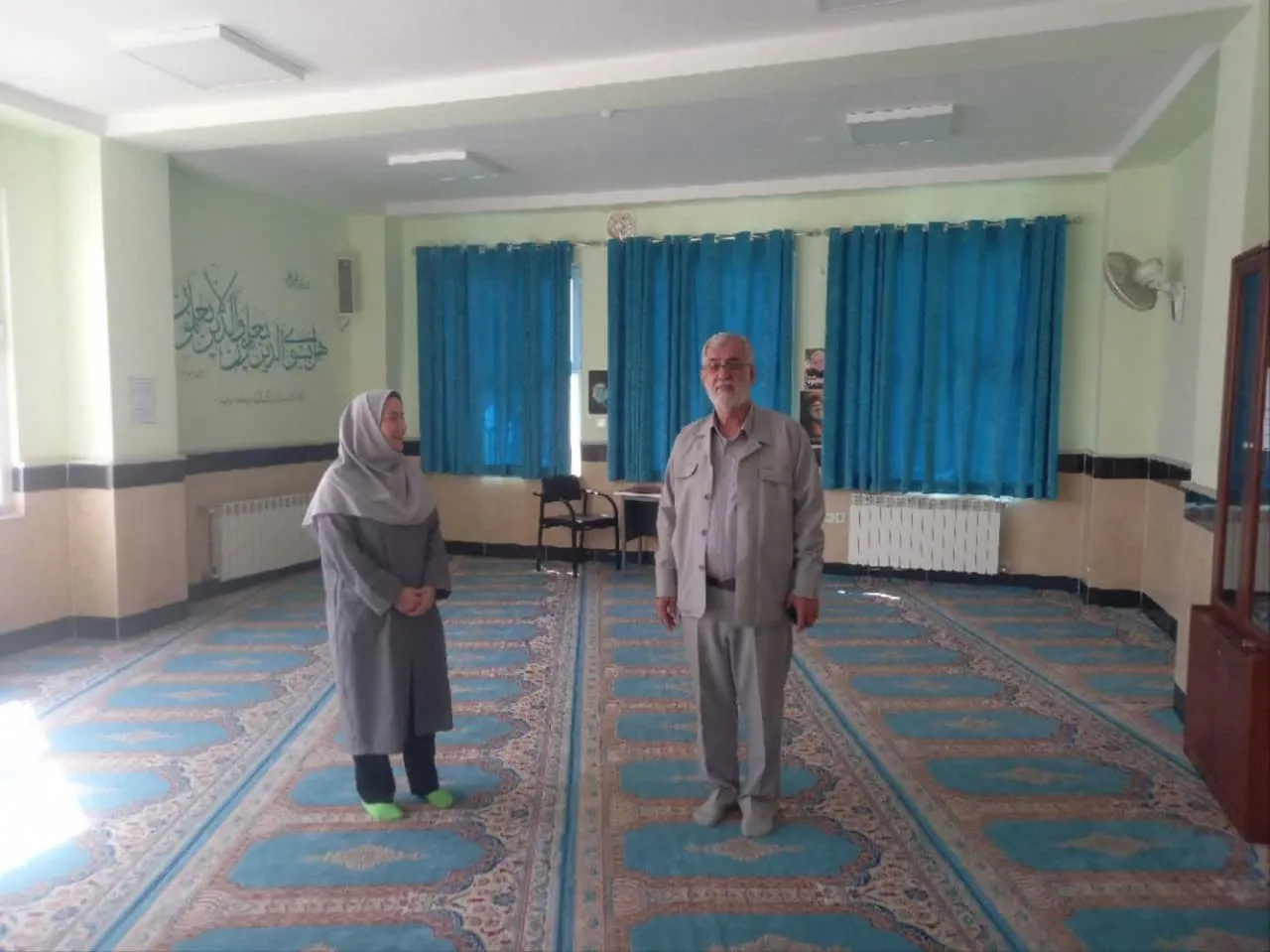 بازدید از نمازخانه مدرسه مشارکتی حاجیه خانم راضیه رجبی استرآبادی خیر مدرسه ساز،